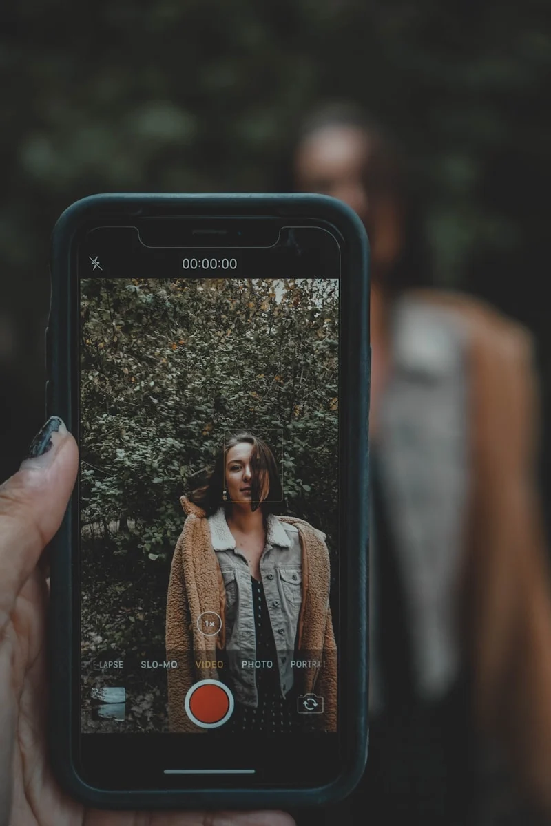 Comment recadrer une personne sur une photo iPhone
